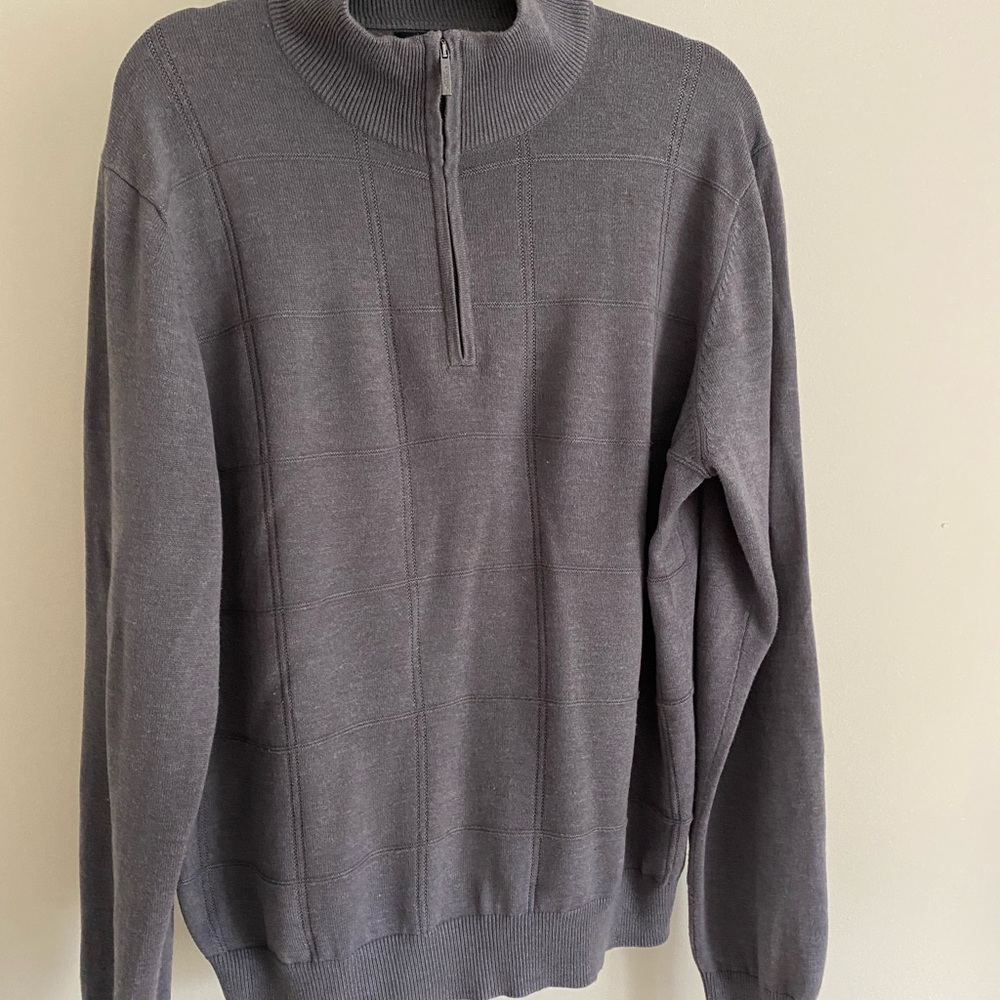 Van Heusen zip neck Sweater  M